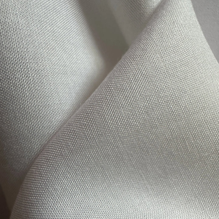 100% organic bamboo plain fabric with a soft, breathable feel, suitable for sustainable clothing production