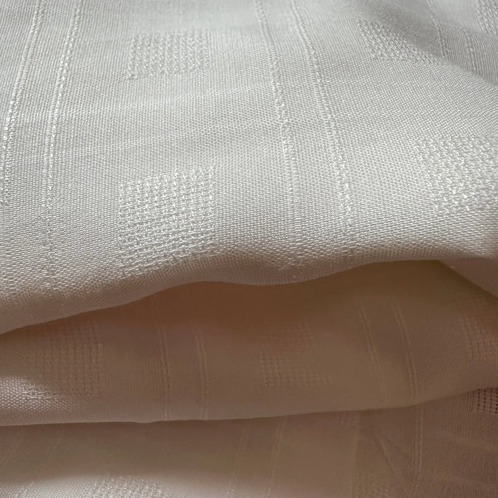 Organic Bamboo Dobby Fabric – Textured weave ideal for women’s tops