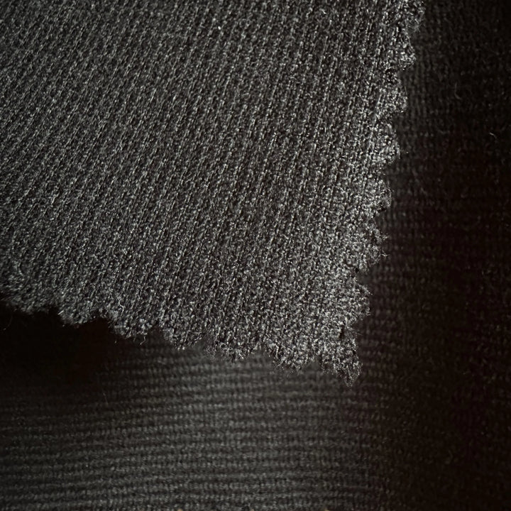 Organic Cotton Elastane Stretch Corduroy 19 Wales – Premium Sustainable Fabric for Tailored Garments