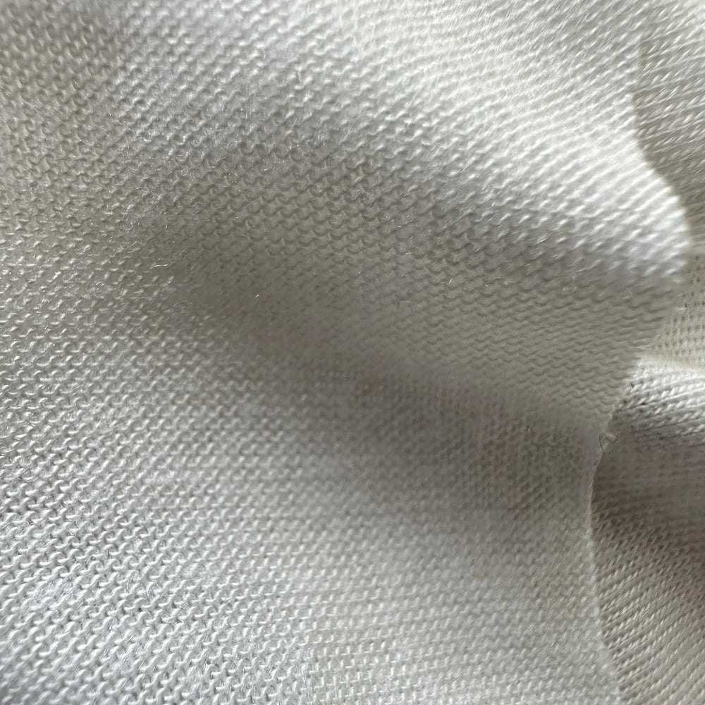 The corn fibre fabric provides good moisture management.