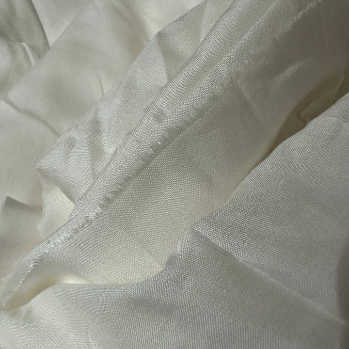 Organic-inspired milk cellulose fabric with breathable and soft texture