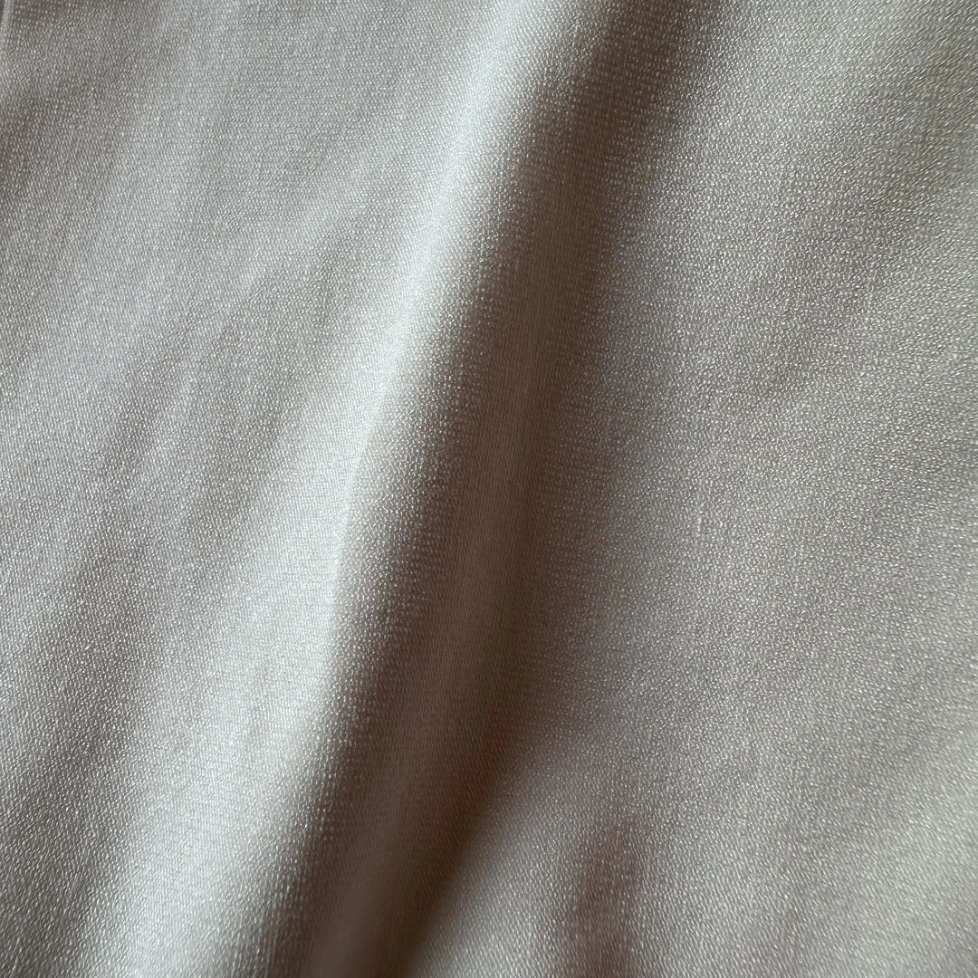 Eco-conscious 95% milk 5% lycra knitted fabric for stylish and comfortable wear